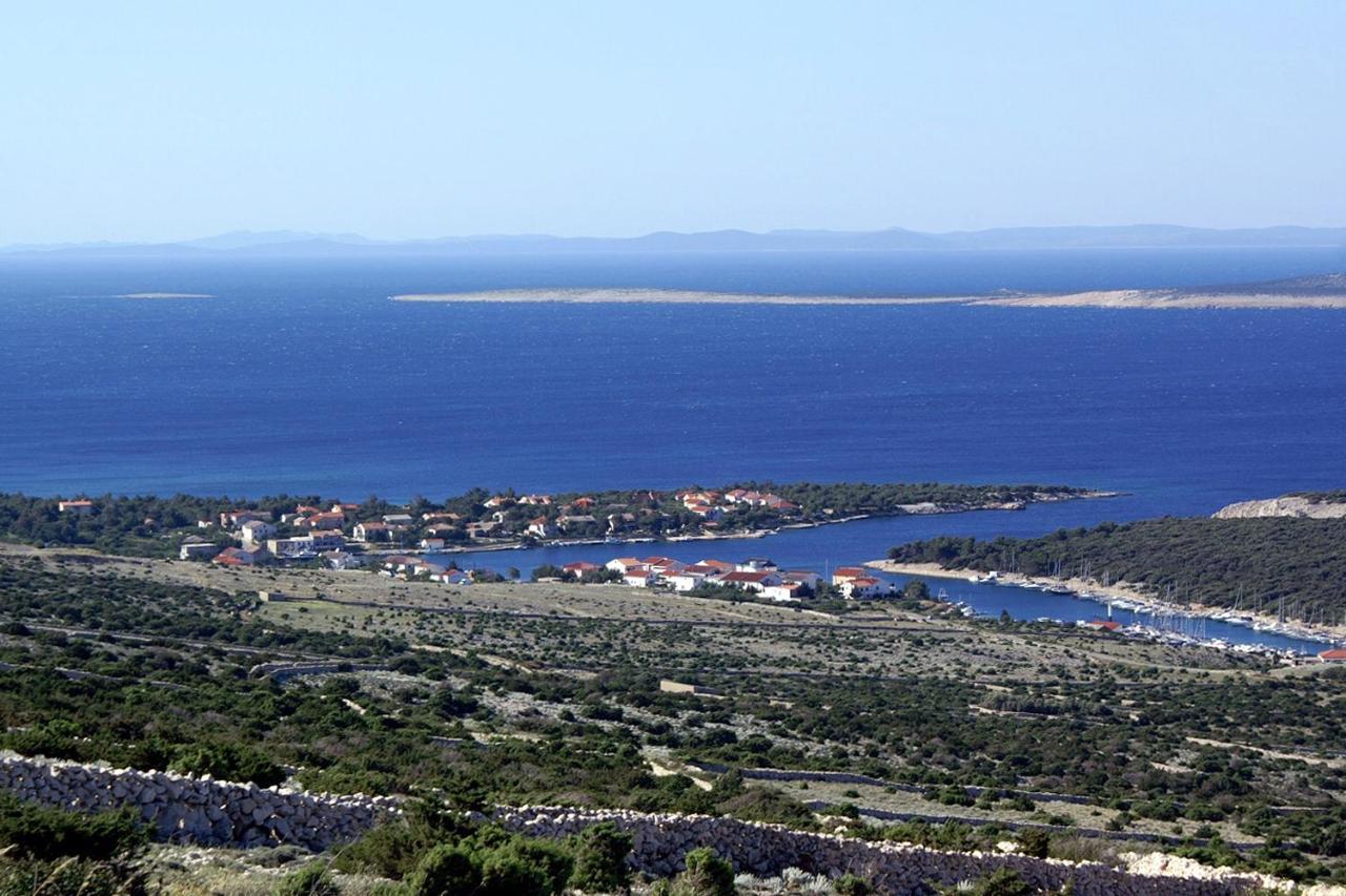 Apartments By The Sea Simuni, Pag - 4083 Колан Екстериор снимка